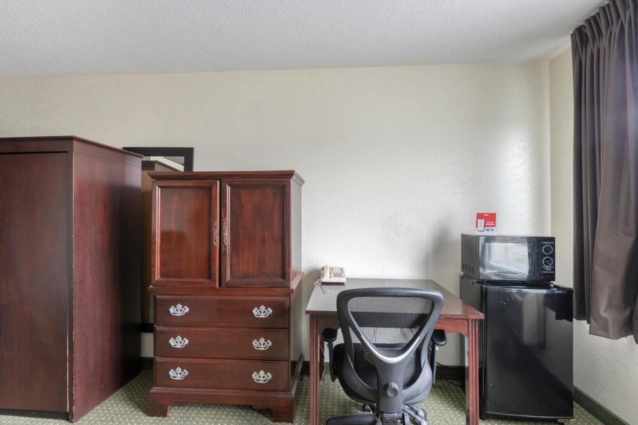 Econo Lodge แคนนาโปลิส ภายนอก รูปภาพ