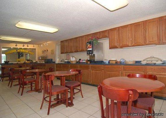 Econo Lodge แคนนาโปลิส ร้านอาหาร รูปภาพ