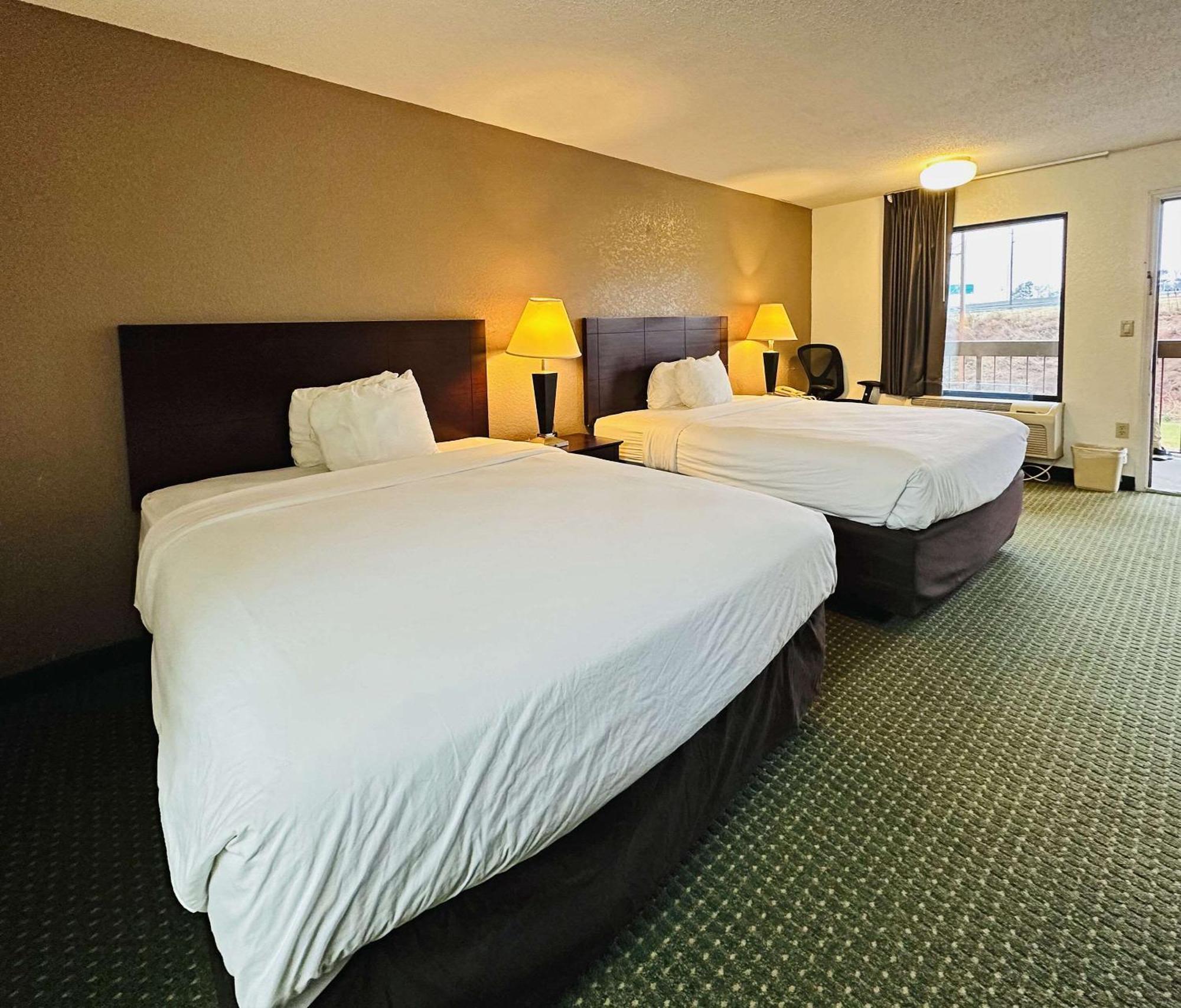 Econo Lodge แคนนาโปลิส ภายนอก รูปภาพ