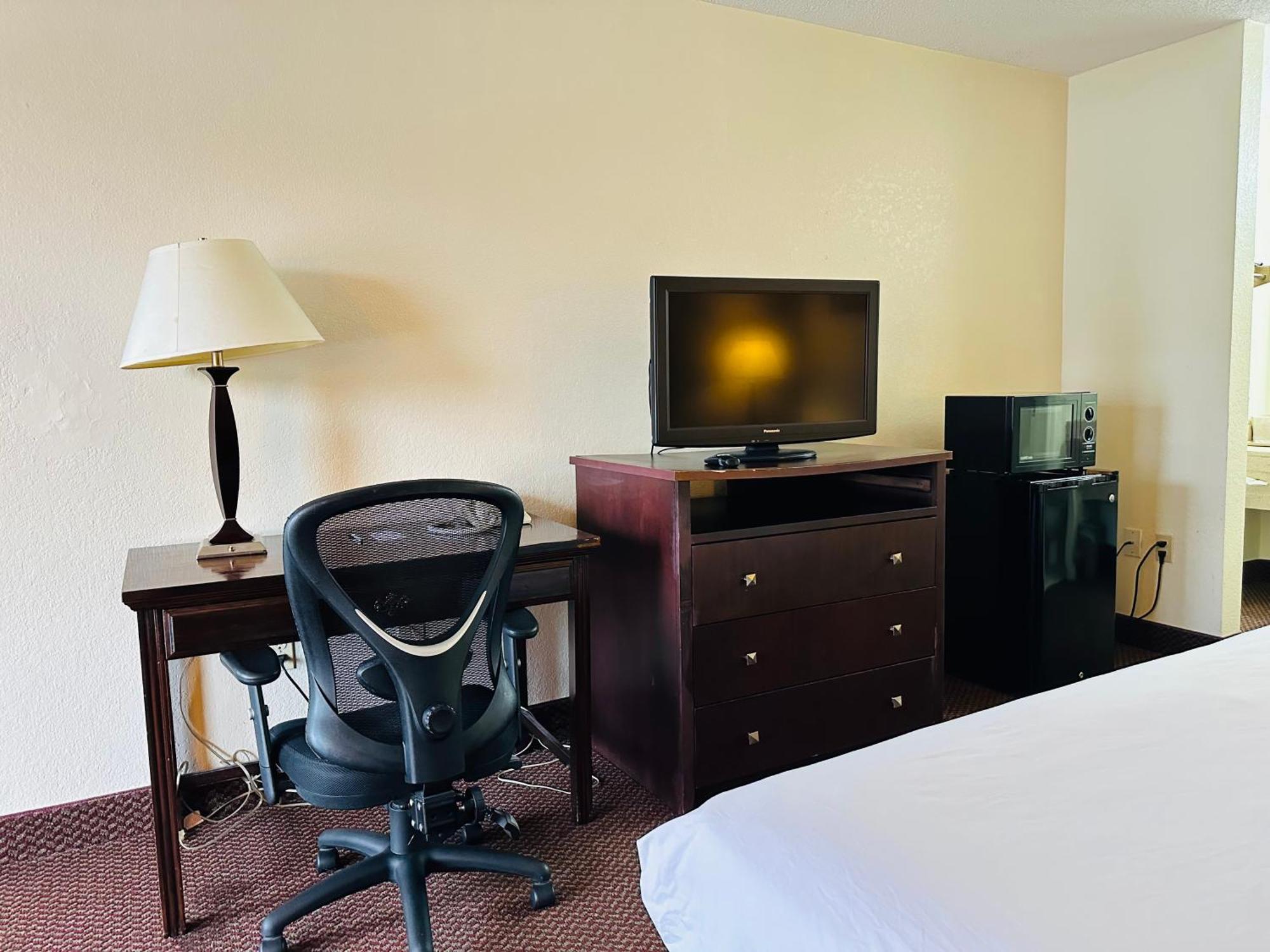 Econo Lodge แคนนาโปลิส ภายนอก รูปภาพ