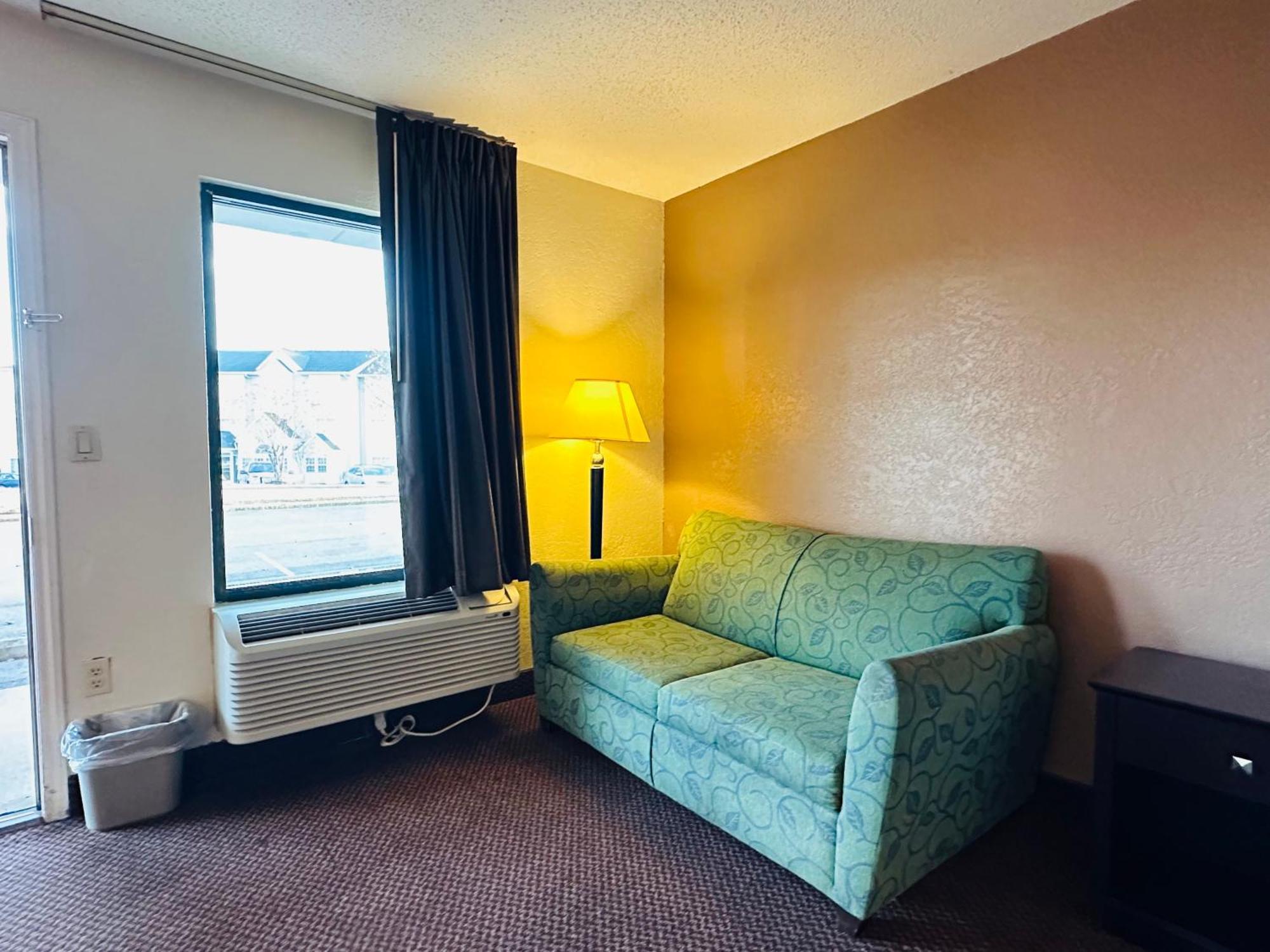 Econo Lodge แคนนาโปลิส ภายนอก รูปภาพ