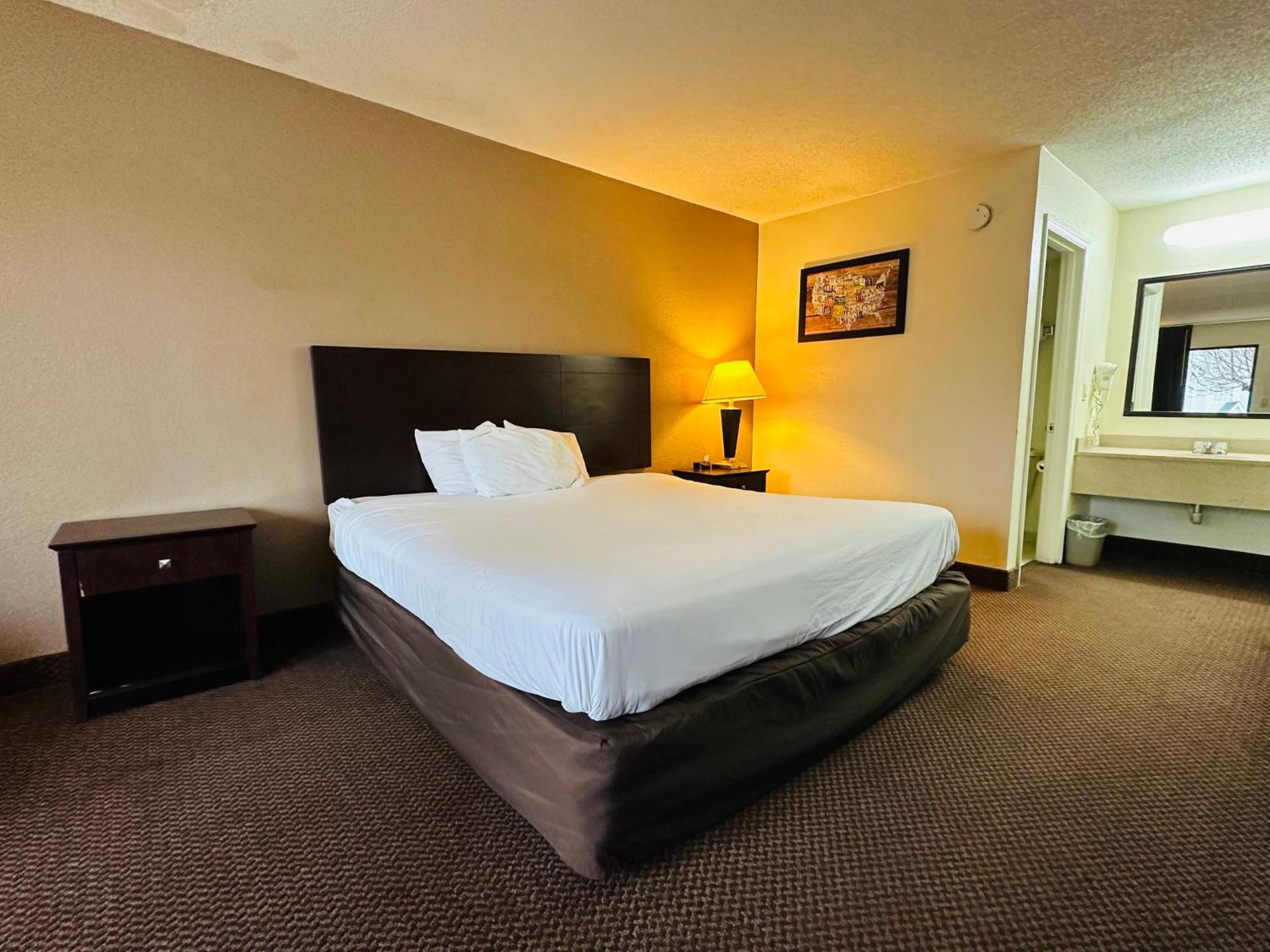 Econo Lodge แคนนาโปลิส ภายนอก รูปภาพ